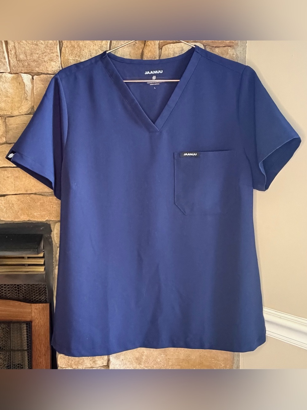 JAANUU Rhena 1 Pocket V Neck Scrub Top Midnight Navy Women’s Large NWOT